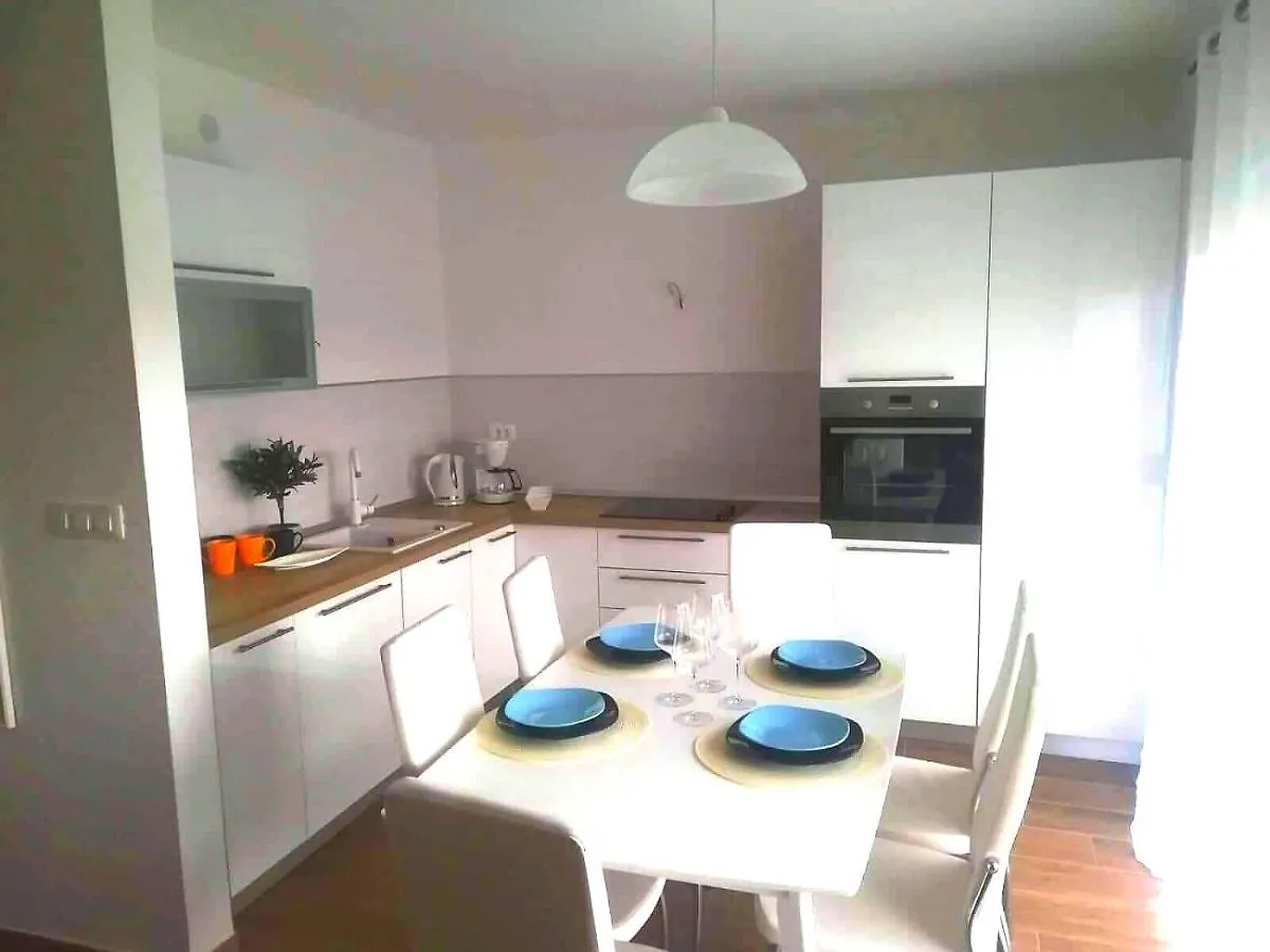 Apartamento Ana I Ljubo Sukošan 0*,  Croacia