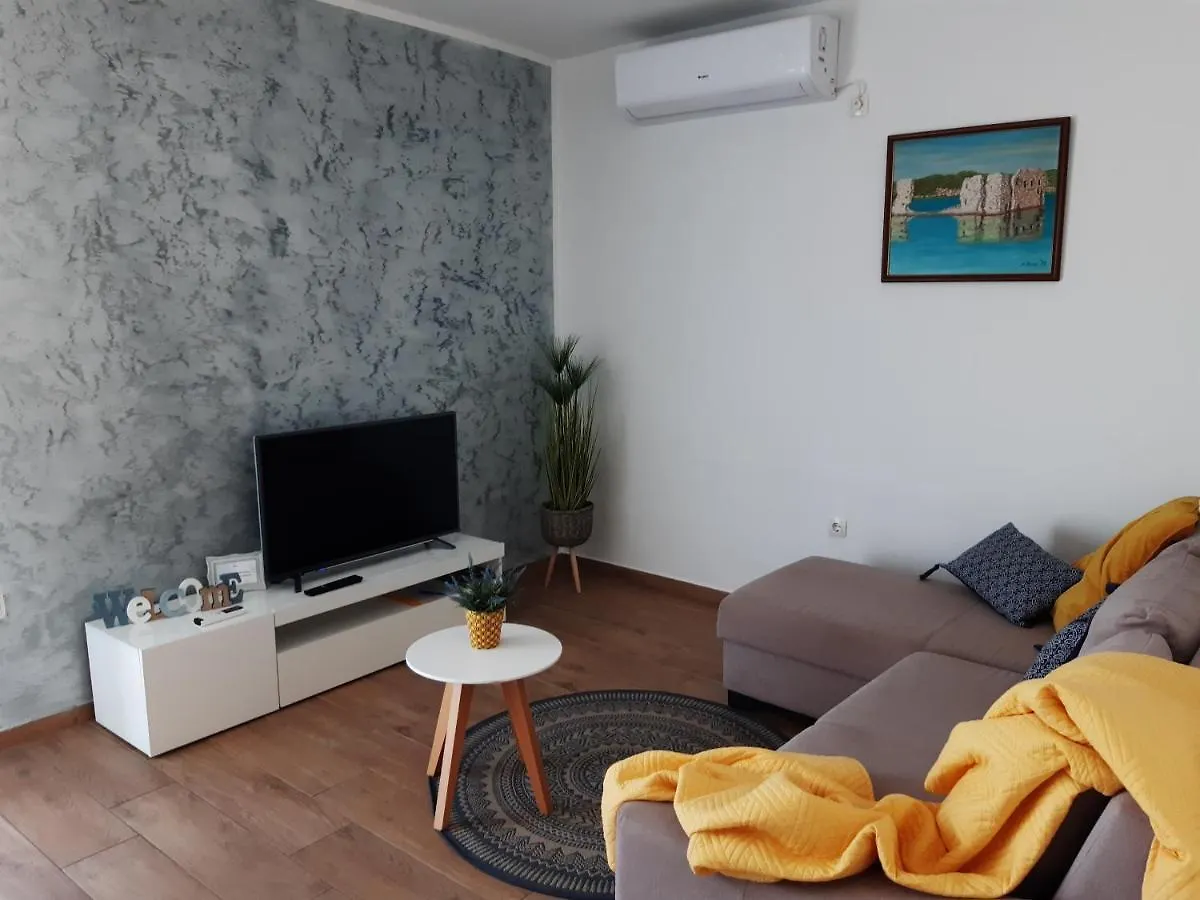 Apartamento Ana I Ljubo Sukošan Croacia