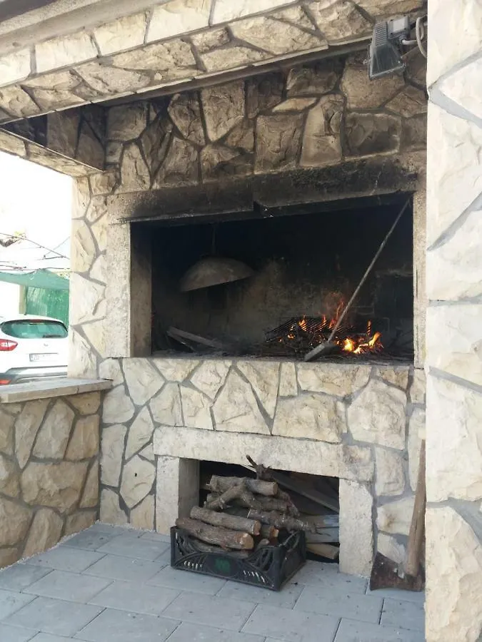 Apartamento Ana I Ljubo Sukošan